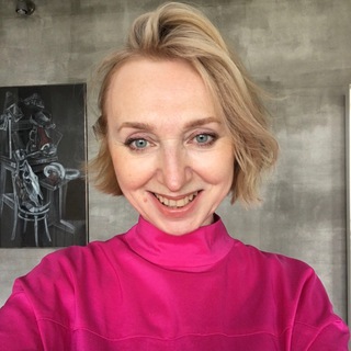 Логотип телеграм канала @svetlanova_style — SvetlaNova Style
