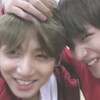 Логотип телеграм канала @taekooktytnet — лизытутнет о важном