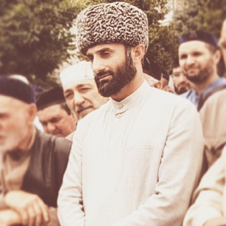 Логотип телеграм канала @tahir_answers — Имам Албаков Тlaxlир l Ответы на вопросы
