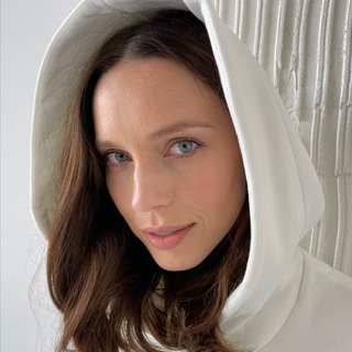 Логотип телеграм канала @taniaryneiskaya — Ryneiskaya