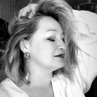 Логотип телеграм канала @tanya_tvoi_nastavnik — Таня Девятова Чародей с амбициями 🔥
