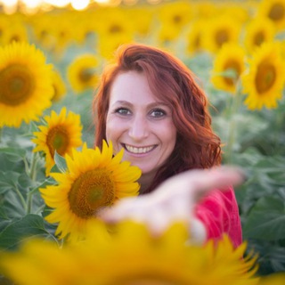 Логотип телеграм канала @taro_omira — taro.omira — Таролог-аналитик | Расклады таро | Карта дня