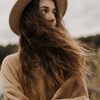 Логотип телеграм канала @tatisergeevaa — Танюш, что по фоткам?