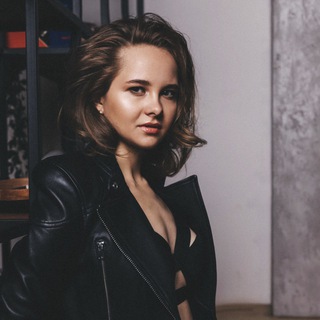 Логотип телеграм канала @tatsianabibik — Татьяна Бибик. Не школа