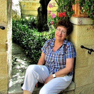 Логотип телеграм канала @tatyana_yarovinsky — Я хочу рассказать вам...