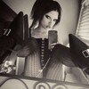 Логотип телеграм канала @teferanyaa — ^^)*(!///