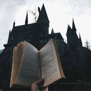 Логотип телеграм канала @thfandoms — 𐋏᧐gᥕᥲrᴛs 🍒