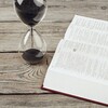 Логотип телеграм канала @timeofbible — Время Библии