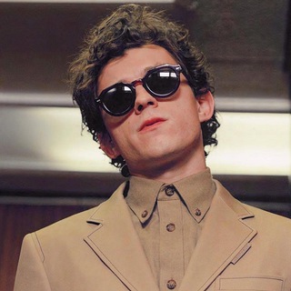 Логотип телеграм канала @tomholland_ru — Tom Holland | Том Холланд