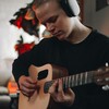 Логотип телеграм канала @tsvetnik_studio — Музыкальный цветник🎸