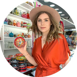 Логотип телеграм канала @turetskiy_yazik — Турецкий язык онлайн с Юлией Акалын