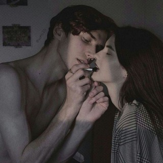 Logotipo do canal de telegrama turkcesiir1 - 𓆩 𝒗𝒆𝒓 𝒆𝒍𝒊𝒏𝒊 𝒈𝒂𝒍𝒂𝒕𝒂 𓆪