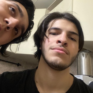 Логотип телеграм канала @tutludeiebut — Эльвинчик и я -бесполая семья