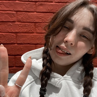 Логотип телеграм канала @udalenka_ry — 👩‍💻ЛЮБИМАЯ УДАЛЕНКА📲