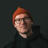 Логотип телеграм канала @uncle_designer — Дядя Саша, дизайн и шапка