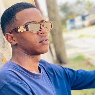 Logotipo del canal de telegramas undobleteoficial - Alexo MyQ...(official)..2022👀👑