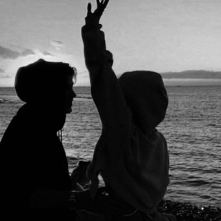 Логотип телеграм канала @unrealovee — unreal love💌