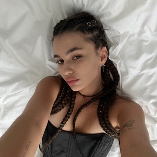 Логотип телеграм канала @ushlanamil — mommy
