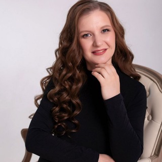 Логотип телеграм канала @usmanova_blog — Швейный блог квадромамы