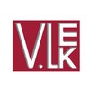 Логотип телеграм канала @v_lek_ru — СЕРТИФИКАТЫ \ КОНВЕРТЫ \ УПАКОВКА \ НАКЛЕЙКИ \ БИРКИ \ ПРИГЛАШЕНИЯ💕
