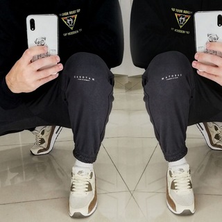 Логотип телеграм канала @vadik_fittt — Vadik_fit