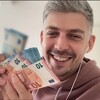 Логотип телеграм канала @vadik_one — Много Вадика