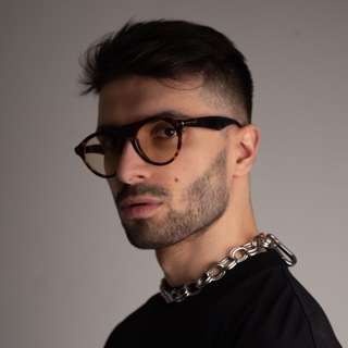 Логотип телеграм канала @vantablackchannel — думки маркетолога