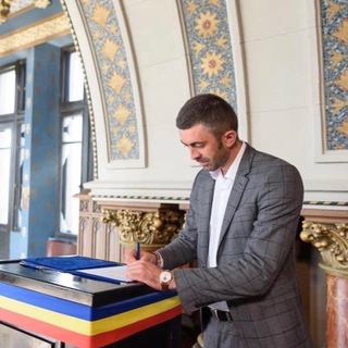 Логотип телеграм канала @vasileanalexei — Vasilean Alexei
