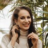 Логотип телеграм канала @veleglasno — Анастасия Кочебина | Велегласно | Тренер по голосу, уверенной речи и публичным выступлениям