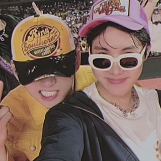 Логотип телеграм канала @vhopefm — 𝘃𝗵𝗼𝗽𝗲 𝗺𝘆 𝗯𝗲𝗹𝗼𝘃𝗲𝗱💘(slow)