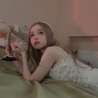 Логотип телеграм канала @vica_raeva90 — RAEVSKAYAAA