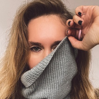Логотип телеграм канала @vika_smolyanitskaya — Vika Smolyanitskaya