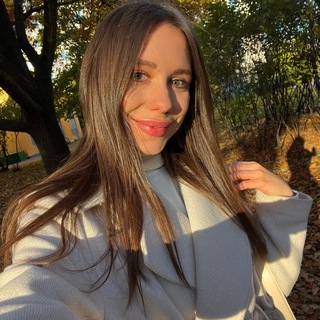 Логотип телеграм канала @vikakoverko — Life 🤍 @vikakoverko