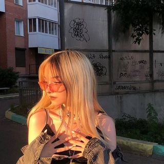 Логотип телеграм канала @viktw — •𝔸𝕖𝕤𝕥𝕙𝕖𝕥𝕚𝕔𝕤 | Эстетика•