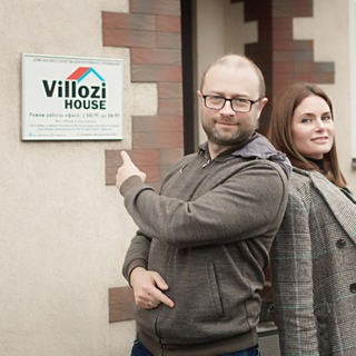 Логотип телеграм канала @villozihouse — Виллози Хаус. Villozi House