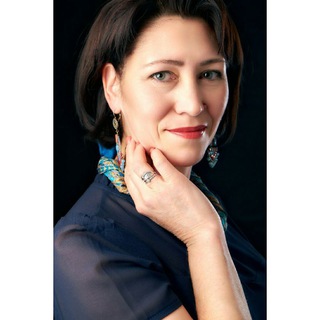 Логотип телеграм канала @vintazhnyj_ryad — Винтажный Ряд - Антиквариат