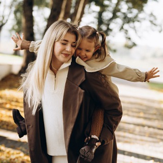 Логотип телеграм канала @violetta_alexandrovna — мир полезностей