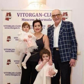 Логотип телеграм канала @vitorganclub — Эммануил и Ирина Виторган