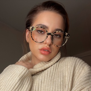 Логотип телеграм канала @vitryanskaya — доᴩоᴦиᴇ жᴇнщины