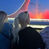 Логотип телеграм канала @viviesolo — виви на пути в китай ✈️