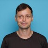 Логотип телеграм канала @vkready — Комедия Виктора Комарова