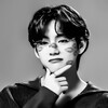 Логотип телеграм канала @vlog_y — 𝓥.𝓡𝓖