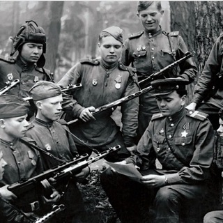 Логотип телеграм канала @voennoephoto — Военные фотографии