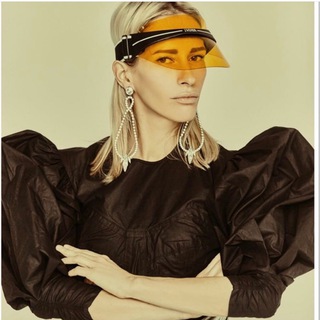 Логотип телеграм канала @voronovaopticsgallery — Yulia Voronova