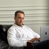 Логотип телеграм канала @vpravekulezin — Вправе | Адвокат Марк Кулезин