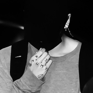 Логотип телеграм канала @vsntlmc — омикро́ния|closed