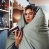 Логотип телеграм канала @vtemnomzale — в темном зале