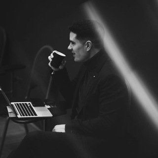 Логотип телеграм канала @vtrendebot_ru — ВТрендеБот. Трейдинг, торговые роботы, алготрейдинг