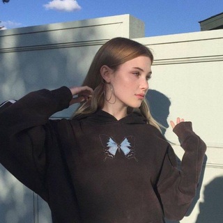 Логотип телеграм канала @wbgirlwb — ЖЕНСКИЙ ВБ 🦋