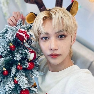 Логотип телеграм канала @white_chokolate_chan — Sunshine kpop shop